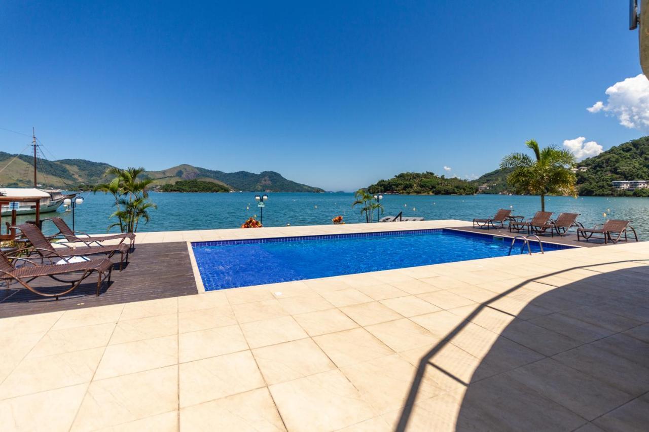 Férias no paraíso! Um mar pra chamar de seu! Angra dos Reis Exterior foto